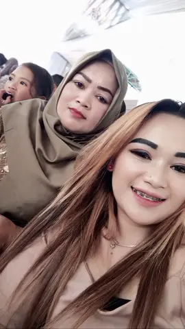 yakinlah bahwa suatu hari nanti kamu akan menemukan titik dimana seluruh rasa sakit dan lelahmu allah gantikan dengan takdir yang sangat indah,amiin#fyppppppppppppppppppppppp 
