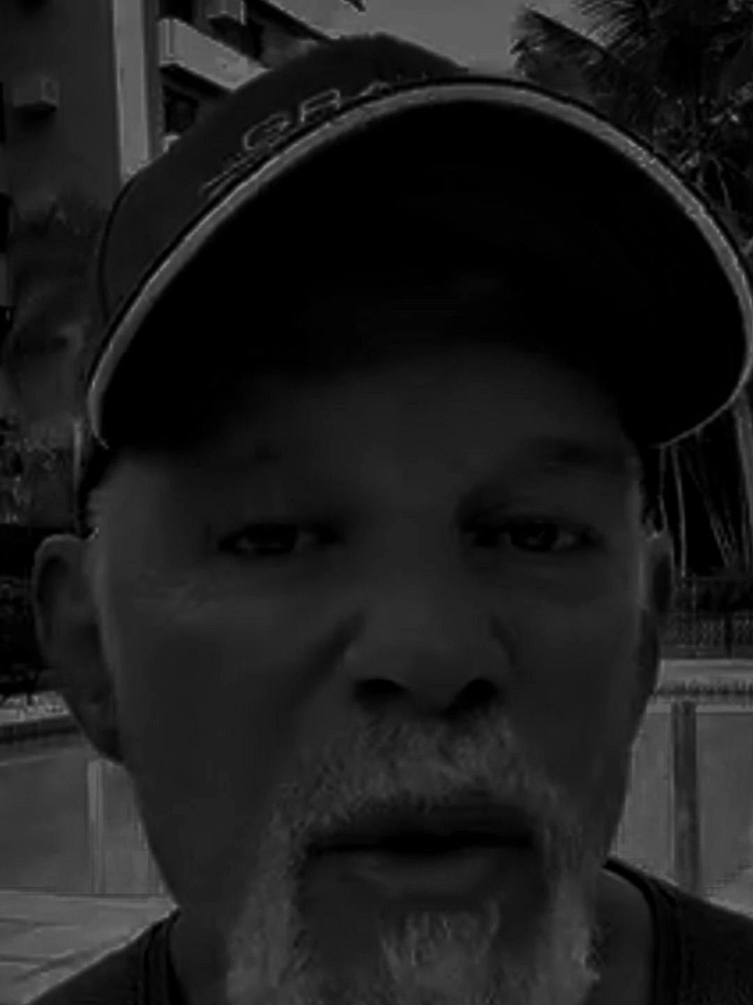 Raul Gazolla - Todo mundo pode desistir de você, menos você! #reflexão #raulgazolla #saudemental