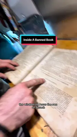 Here’s what’s inside the 213-year-old Bible 📖♾️🤔 #joefelz #apochrypha #bible #freemasons #secrets 