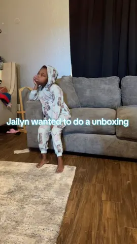 Jailyn think every box are her gifts 😭 #medicalmomnicole #fyp #unboxingvideo #jailyn 