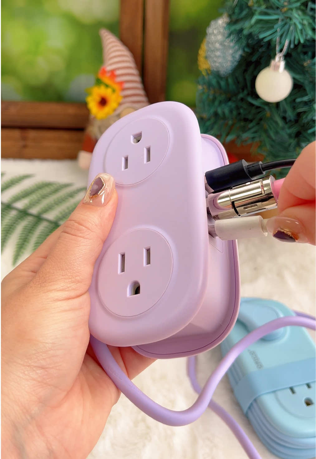 The perfect extension cord that's also perfect for traveling. #travel #tiktokshopcreatorpicks #tiktokbacktoschool #tiktokmademebuyit #extensioncord    