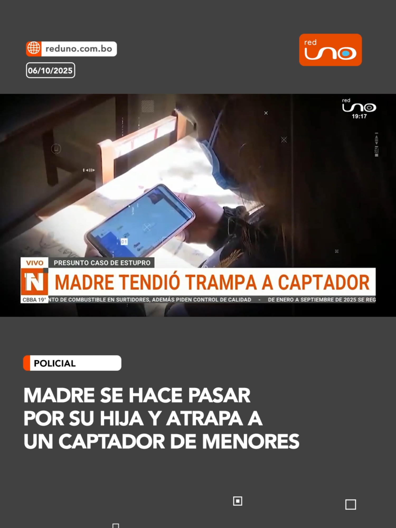 #NotivisiónLPZ | Una madre descubrió que un hombre contactaba a su hija de 14 años por redes sociales y decidió tenderle una trampa, haciéndose pasar por la menor para lograr su captura. El sujeto ahora enfrenta cargos por estupro y otros delitos. ▶️ Más en www.reduno.com.bo #RedUno #LaPaz #Seguridad #RedesSociales #Trampa