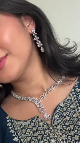 Looking for elegant jewelry? They have an amazing collection. DM @EthniGlam 🇺🇸 to order ❤️            #fyp #indianjewellery #creatorsearchinsights #tiktokshop #jewelry 