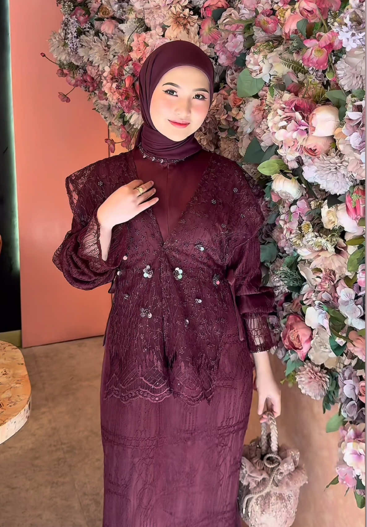 Burgundy best seller aaaa sold loh🥹🙏🏻
