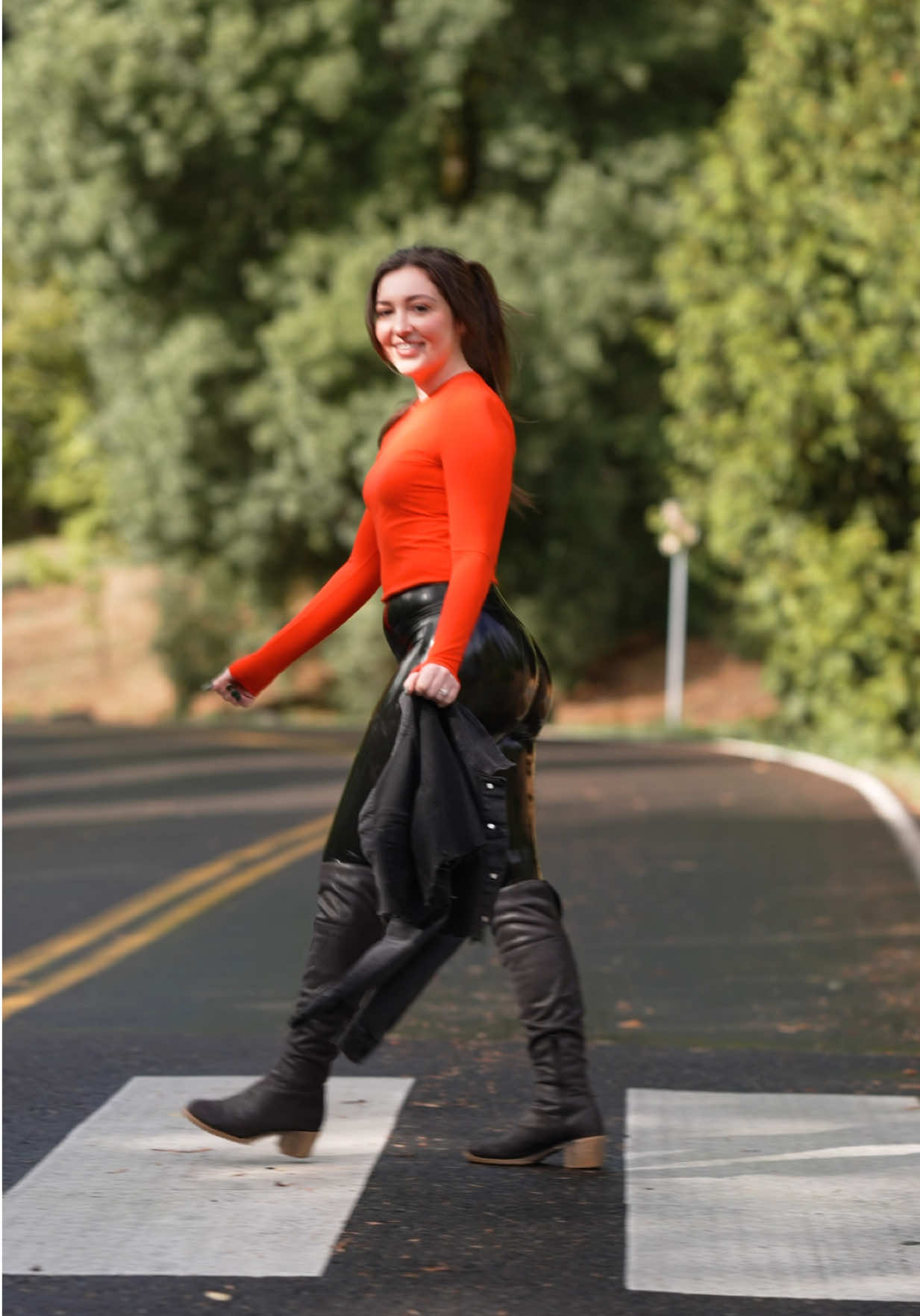 It’s been a minute! #walk #StreetStyle #outfitoftheday #fyp 