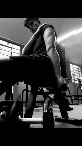 …sla só postar msm #mulherdepreso🔓🕊👫💍 #fy #fyp #trend #GymTok 