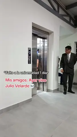 Gracias Velarde por Visitar la facultad de Economía de la UNP #juliovelarde #uni #economia #economy #banco 
