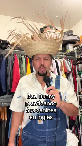 Bad Bunny practices his songs in English for the Super Bowl #tobogan74 #tobobadbunny #parati #auperbowl 