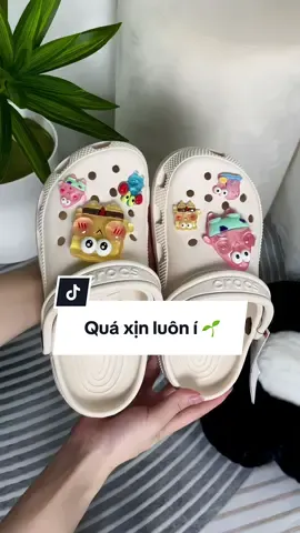 Mê em này quá 😗                                    #crocs #depcrocs #depcrocsnu #xuhuong #viral 