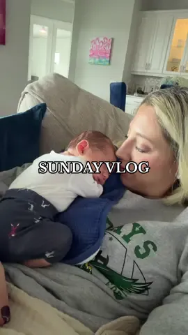 Sundays are for Jesus and football 🤍🙏🏼🏈 #momlife #sunday #dayinthelife #3under2 #dailyvlogs 