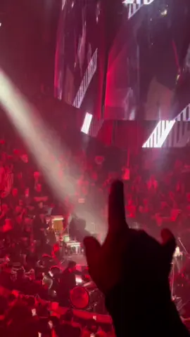 Como me gustaaaa esa canción 🎶 #tienememorialapiel #alfredoolivas #palenqueguadalajara #elsillon 