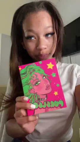 #lashes #prettygirl #fyp #tiktokmademebuyit #tiktokshop Im gon have to lyk what lash glue i was using on the set i had at first bc those would NOT come off bro😭😭🤌🤌