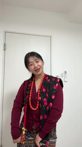 #yo_geet_sunera_chahi_pahilako_yaad_aayo😍🤣#susmichimmigurung🌷 @❣️🐈️ @pahadki xori❤ @anshu 