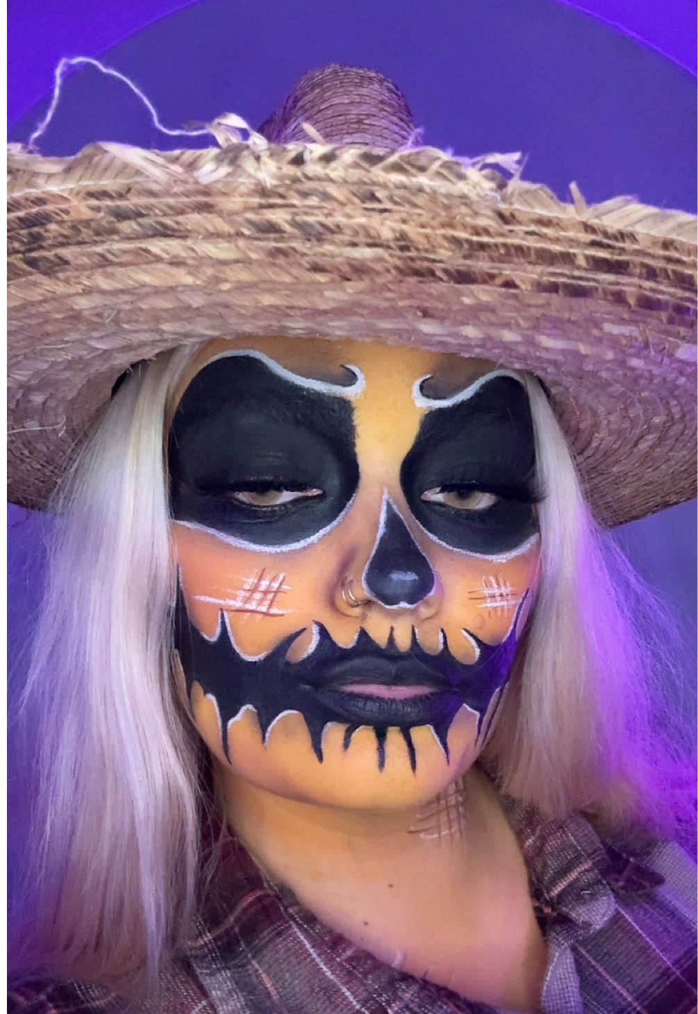 mind you i was 4 makeup wipes in😭😭 #fyp #halloweenmakeup #xyzbca 