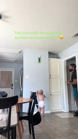 Have never seen anything like this!!! It’s so cool!!  #toddlertoys #giftideas #MomsofTikTok #family #christmasgiftideas 