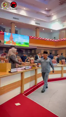 Penyampaian nota penjelasan Bupati atas Raperda APBD TH 2026