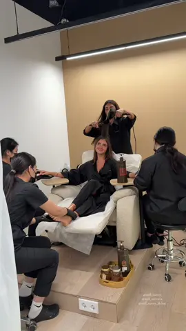 Beverly Hills @nail_sunnyla🇺🇸 To make an appointment at Nail Sunny Beverly Hills for getting manicure, pedicure, hair, lash extensions and brows done, please give us a 📱  +1-424-394-32-89 or DM us here for appointment Our prices for services: Gel Manicure VIP - $90 Gel pedicure VIP - $95 GelX / Hard gel / Acrylic - from $115 to $145💅🏼