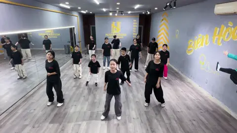Lớp đông đủ up full🤭  #dance #dancekids #hocnhay #nhayhiendai #xuhuong 