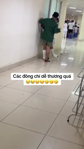 Xin lỗi các chú vì chị cười .  tâm e ác sao Á các bác 😁
