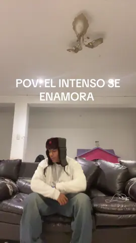 me agarraron poeta 💛💛💛#artista #biyueis #amarilla #Love #zyxbca 