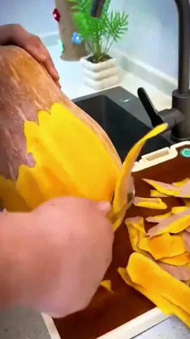 #fyp #foryou #tiktokmalaysia #household#KitchenHacks#paringknife#supersharp#practical 