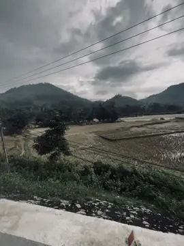 幸福有时只是需要一个真正爱你的人...！hạnh phúc đôi khi,chỉ cần một người yêu thương mình thật lòng...!😊#xh#hanhphuc#tinhyeu#hazmeviral##haylamnha 