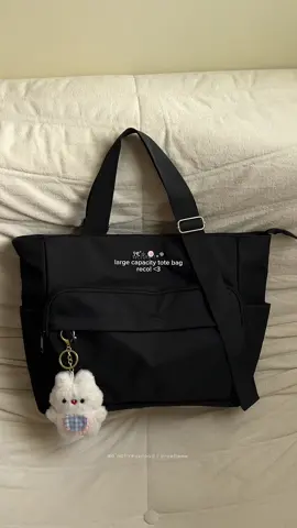 adjustable strap?! — large capacity bag reco from @MURIOKI Fashion Shop 💗✨ #largecapacitybag #totebag #shoulderbag #fyp #viral 