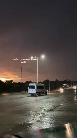 1004 kilómetros ….. ❤️‍🩹#juniorh #sadboyz #sad 😥#paratiiiiiiiiiiiiiiiiiiiiiiiiiiiiiii #lluvia 