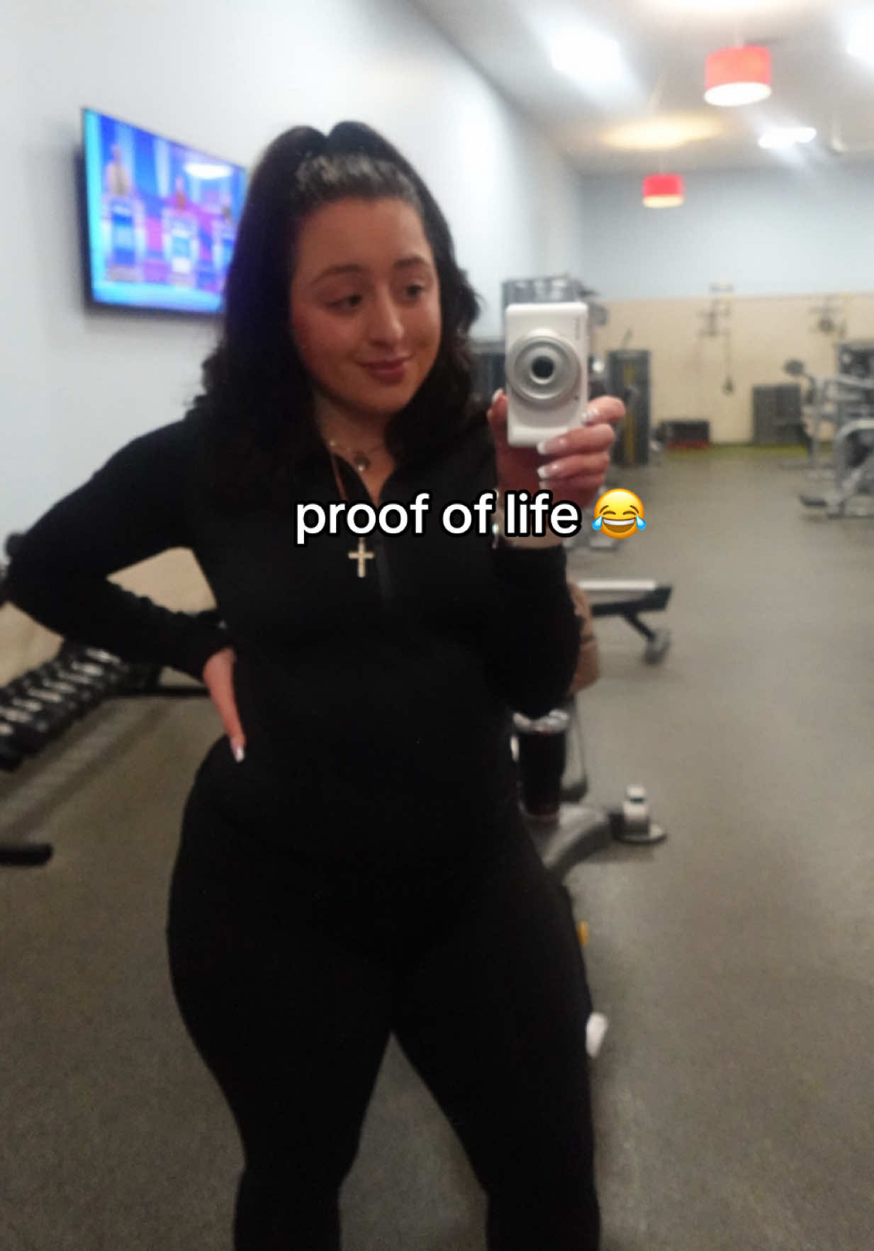 proof of life 😂  #gym #wellness #workouts #Fitness #routine 