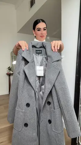 New coat #outfitinspo #trending #stylesnap 