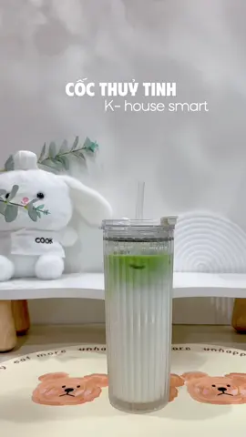 Cốc xinh chăm uống nước hẳn😝😝@Con là Bắp đây🌽 #cocthuytinh #cocuongnuoc #mebimsua #viral 