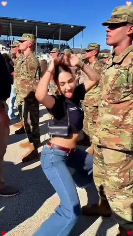 Soldiers reunited with their families after training #usaus#respect #reunion #familythings #familytime #surprise 