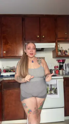 Bottoms up 😵‍💫🤗🧿 #fypシ #piercings #tattoos #lipsync #tiktok 