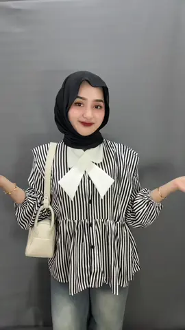 blouse nya adem poll !! 😍  #blouse #ootdhijab #fashion #fyp 