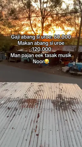 Gaji na buku utang pih punoh #katakatamotivasi #aneukmudaaceh🇹🇷 #fypage 
