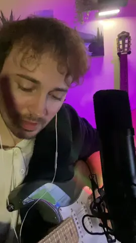 Haven’t written anything like this for a while 🎼 #singersongwritersoftiktok #musiciansoftiktok #altpop #indiemusic #originalmusic 