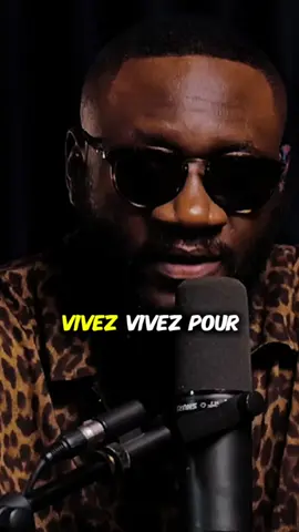 TU_N'ES_PAS_NÉ_POUR_PLAIRE_À_TOUT_LE_MONDE.VIS_POUR_TOI,_C'EST_TOUT ❤️🖤✍️✍️ #MWEKASSANCETV #motivation 