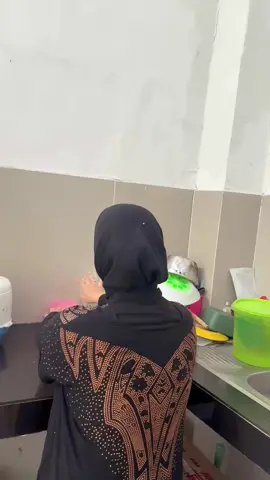 100 ribu ditangan istri yg tepat.🥰 Daster motif mahalinibada dikeranjang☝️#trend #couple #couplegoals #trendtiktok #daster 