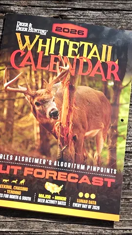 The holidays are right around the corner! #whitetaildeer #whitetailrut