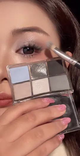 #makeuptutorial #smookeyeyetutorial #eyemakeuptotorial #koreancosmetics #beautyproducts 