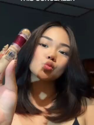 Erase the tired, keep the slay 💅 #MaybellinePH #EraseItAll #InstantEraserPH @alleiahann