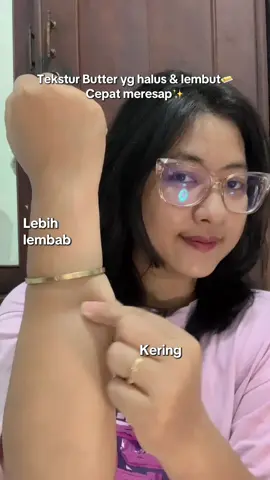 Plis kalian harus cobain yg varian rasa strowberry ini🍓✨ wanginya seharian & halusnya bener2 gak bikin gatel juga dikulit  #AromaLembutDermascalp #SentuhanLembutDermascalp #GlowMistDermascalp #WardahDermascalp #JagaScalpBarrier 