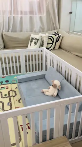 Look who’s loving his new little playground 🥰  #palypen #playtime #babiesoftiktok #MomsofTikTok #baby 
