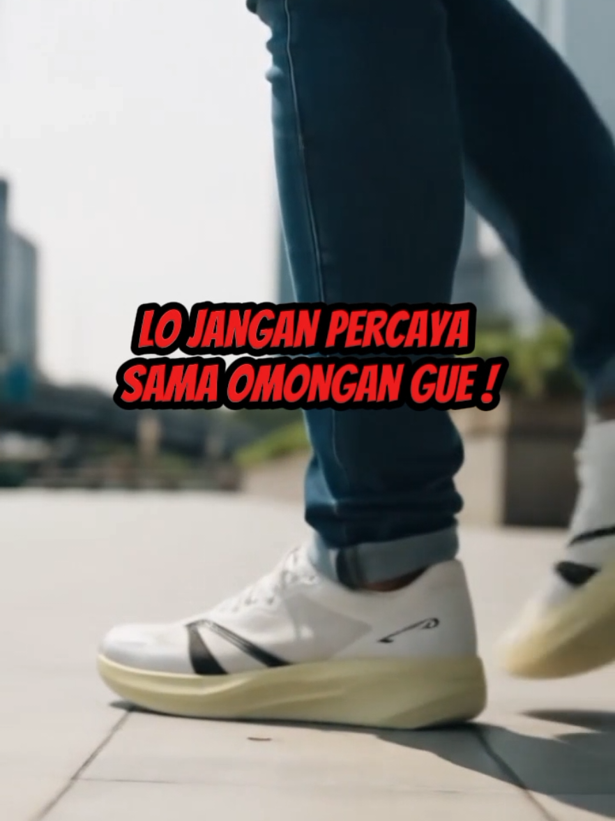 sepatu lari jogging  Sneakers casual sepatu olahraga  sepatu fitness 