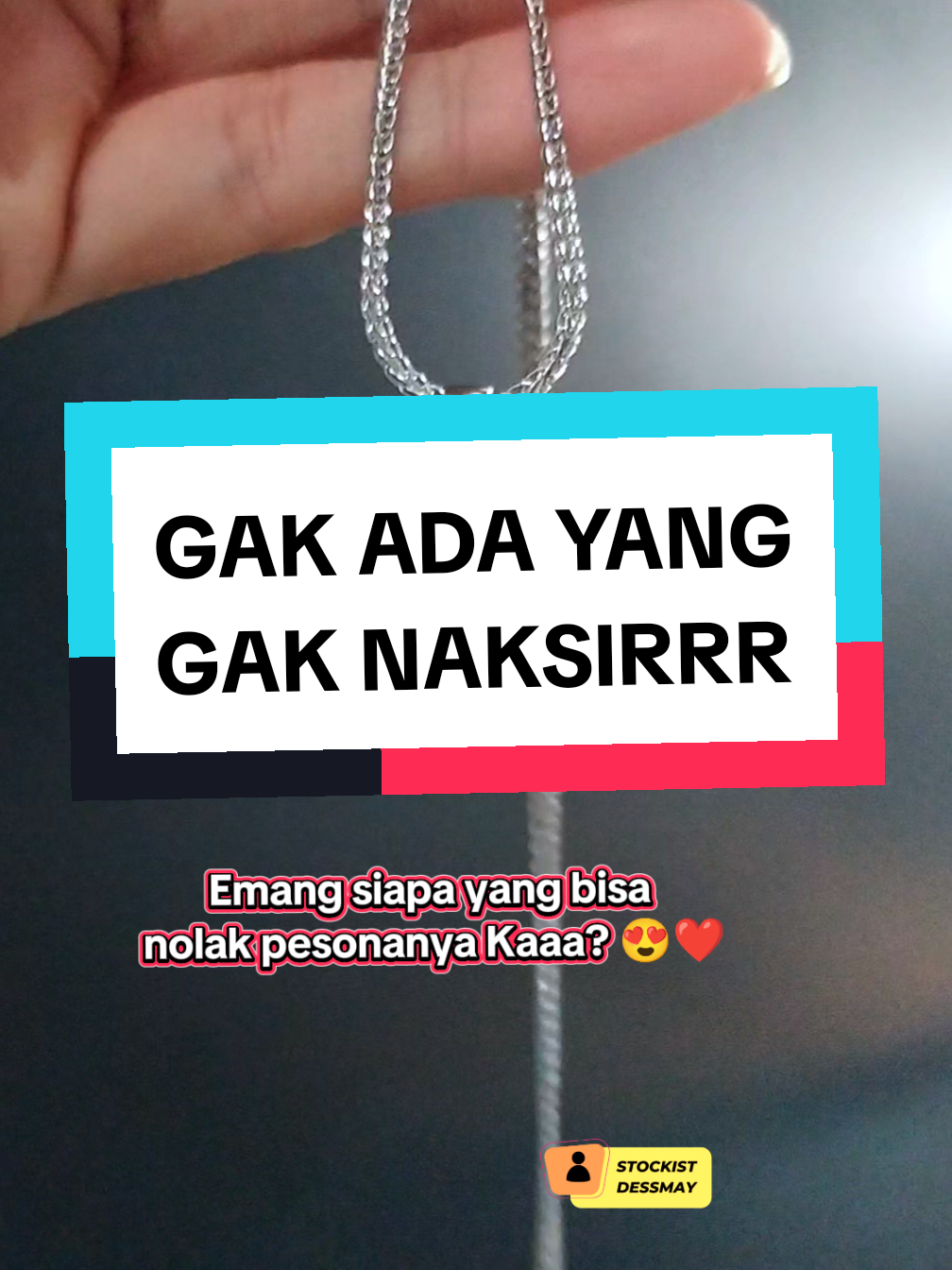 Replying to @mama_azam_ Semuaaaa tergila-gila sama berlian kita kaaa 🤭😍😍 #dessmaystockistmci #kalunggermaniummci #berlianmci #diamondlab #kalungberlianmci 