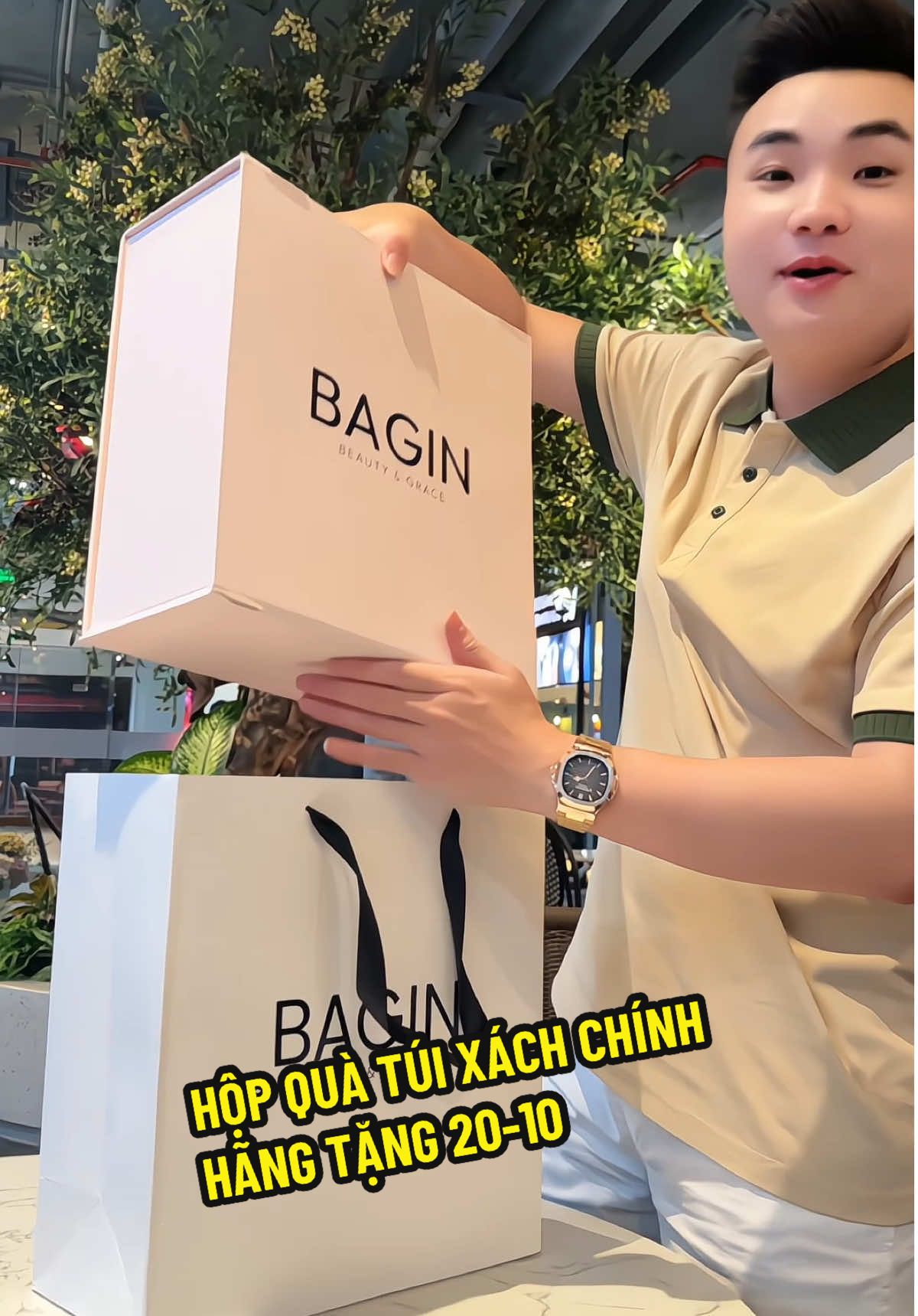 Túi Xách Nữ Dáng Vuông , nếu 20 tháng 10 chưa biết tặng gì cứ nên tặng hộp quà túi xách chính hãng này thì đẹp lắm luôn ạ ,kèm hộp xịn#tuixach #tuixachnu #tuideocheo #bagin #tiktokshop 
