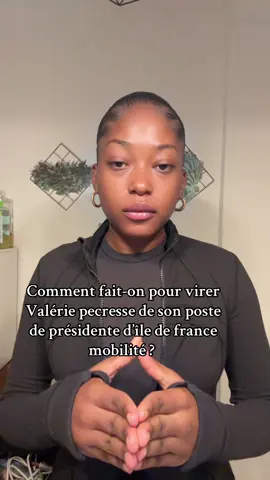 Non mais sérieux quoi est ce si elle bosse mm ?