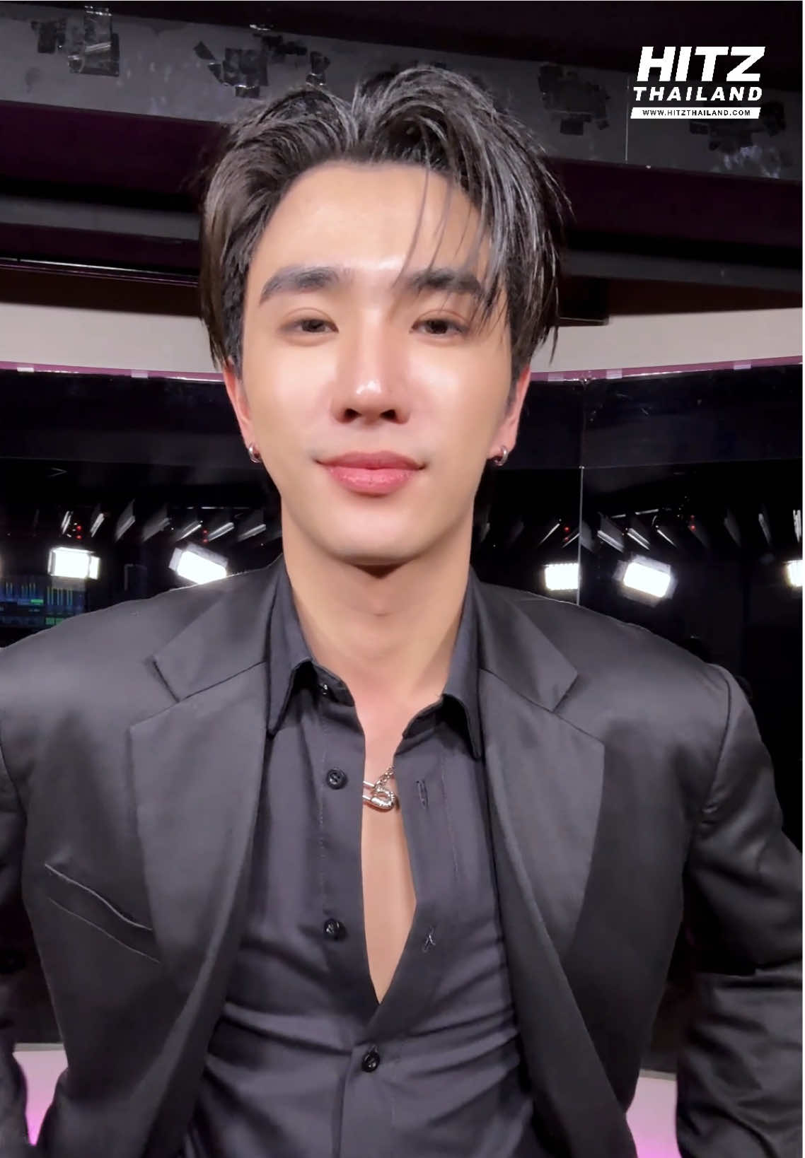 Sugar on my 👅 with @PERTHPPE  #HITZxด้านชาbyPERTH #Numb_PERTHftPaperPlanes  #PerthTanapon  #RISERMUSIC #บันเทิงTikTok @RISER MUSIC 