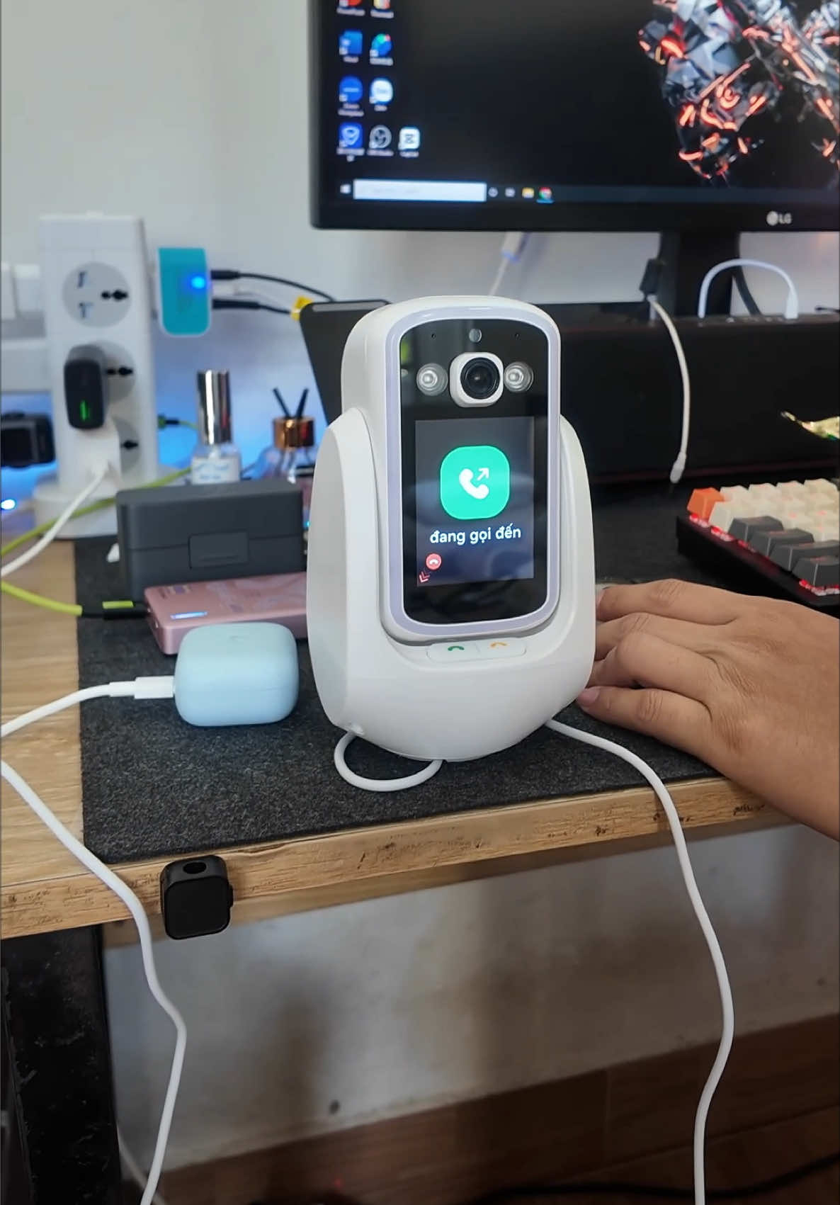 Camera kết nối gia đình Doscom DA8.1 #camera2chieu 