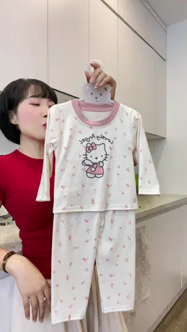 Bộ mặc nhà cho bé gái quá xinh iu #bomacnhachobe #bomacnhabegai #thoitrangtreem #shopmemoon  #methuphieu 